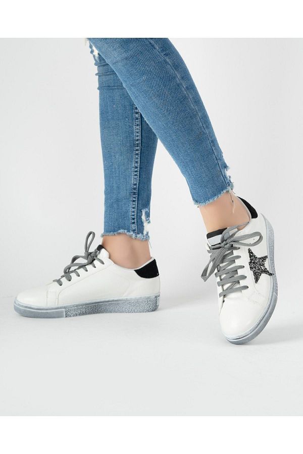 waisi shoes-أحذية ستار وايت جليتر، أحذية رياضية بيضاء مطرزة للنساء، أحذية ستار سوداء لامعة 1