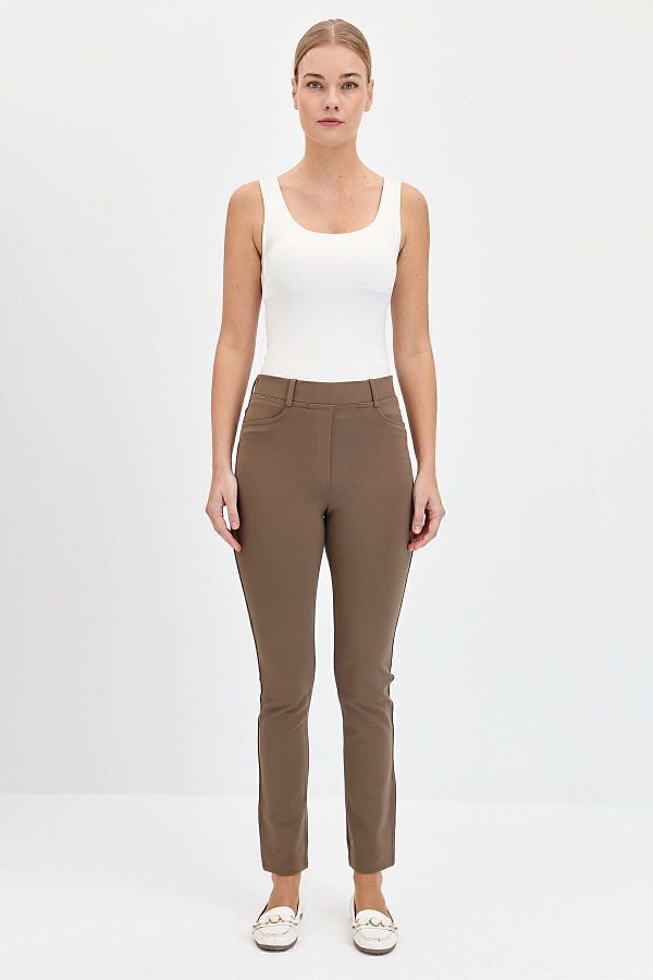 Desen Triko Women s 5 Pocket Leggings Trousers Camel Trendyol