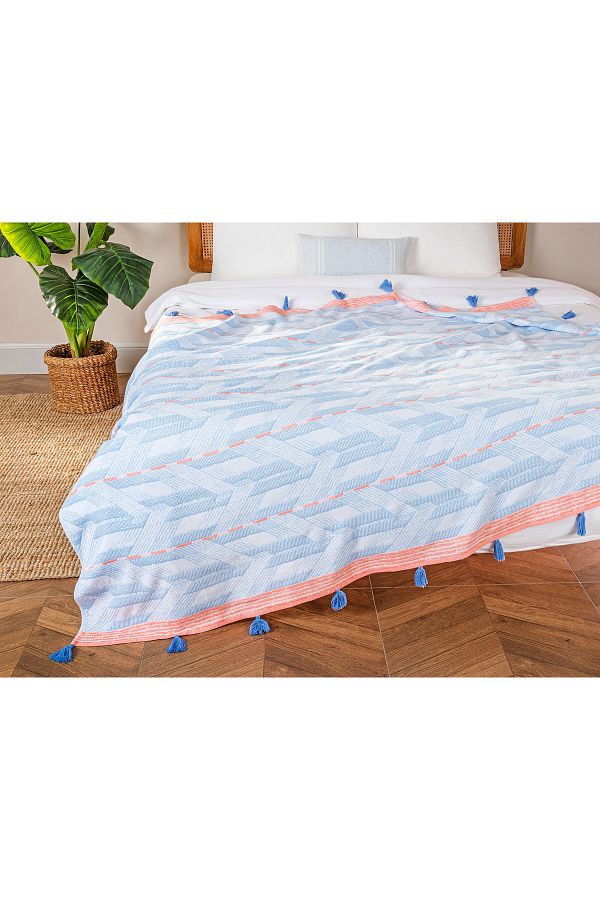Madame Coco-Chamelle Single Bedspread - Blue/pink 1