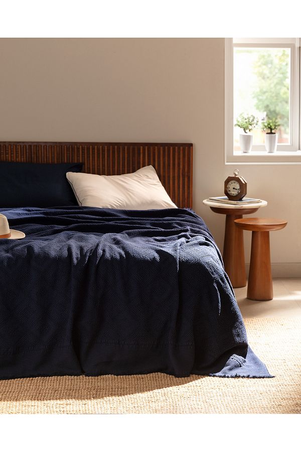 Madame Coco-Froncois Single Bedspread 1