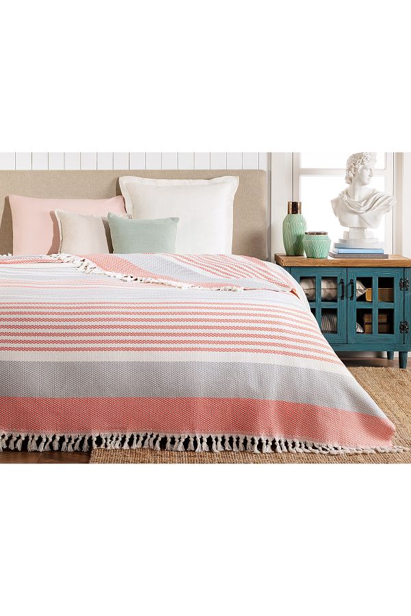 Madame Coco-Denney Double Bedspread - Comfortable and Stylish Design 1
