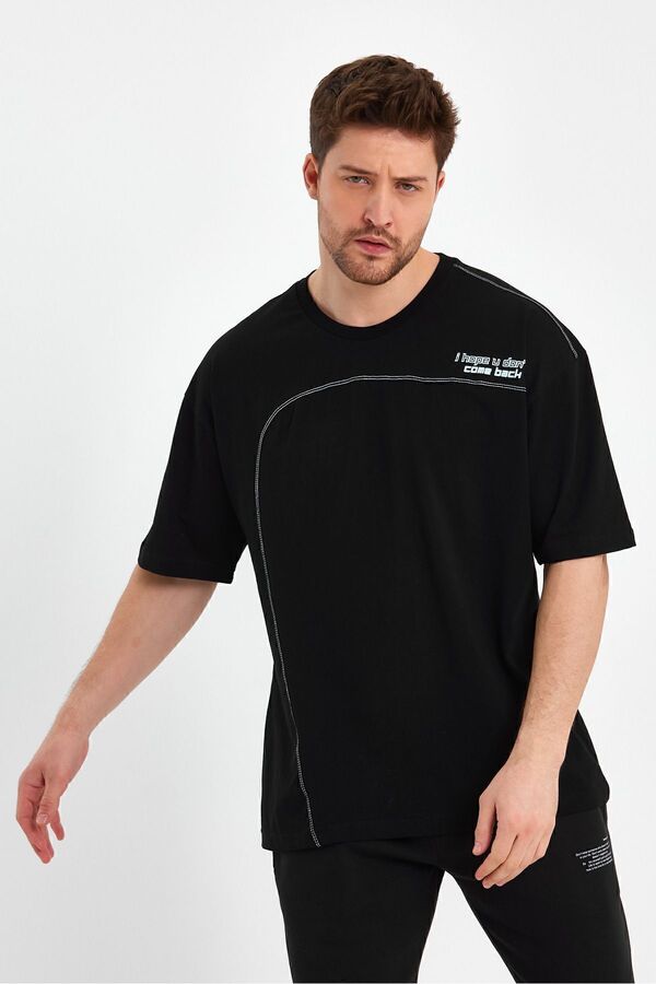 Erkek Siyah Oversize Fit Bisiklet Yaka Dikiş Detaylı Bol Kesim %100 Pamuk Baskılı T-shirt