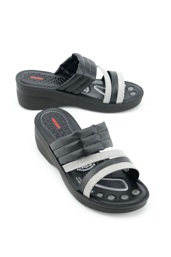 Gezer slippers store