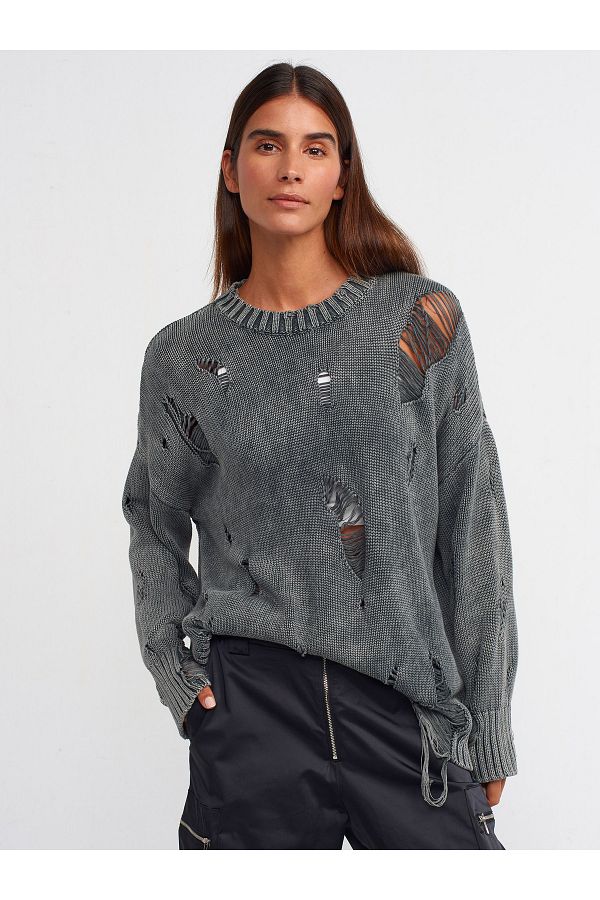 Ripped crew neck sweater cheap