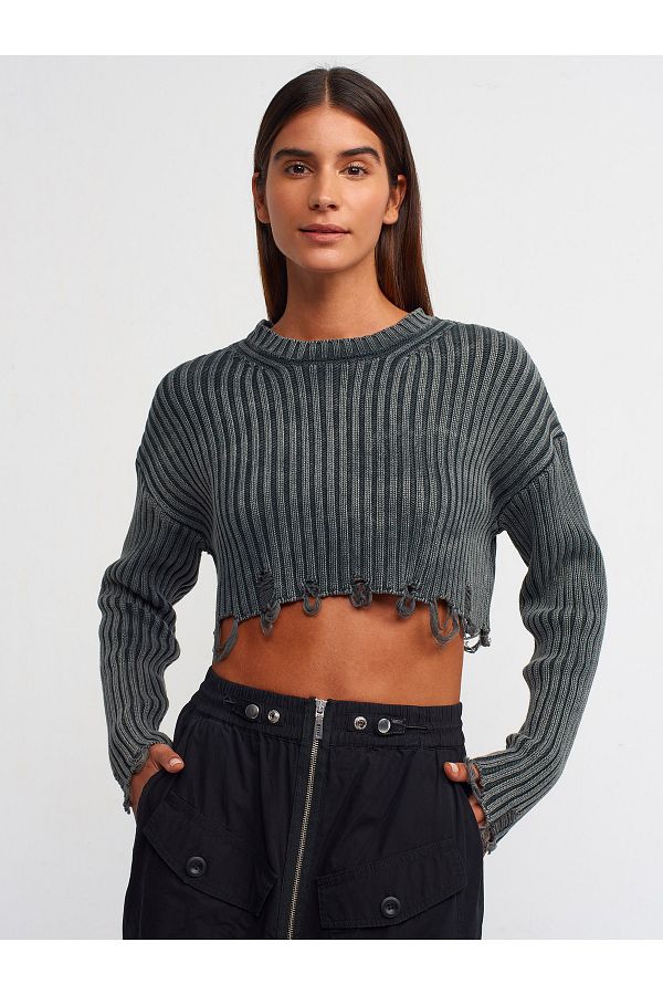 Ripped crew neck sweater outlet