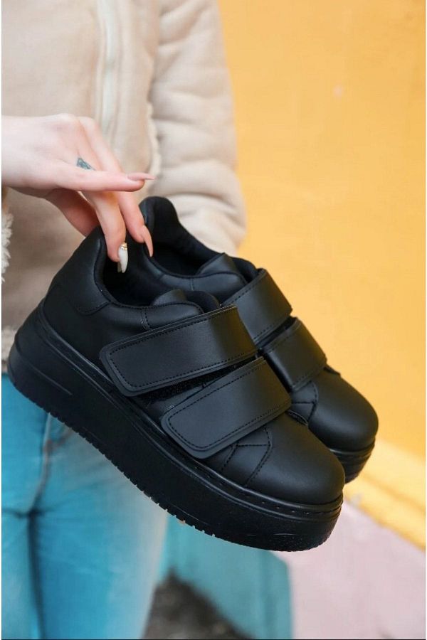 Lightweight velcro shoes shop