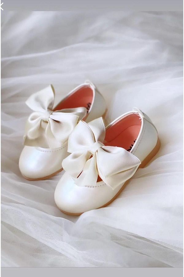 Bow top flats sale