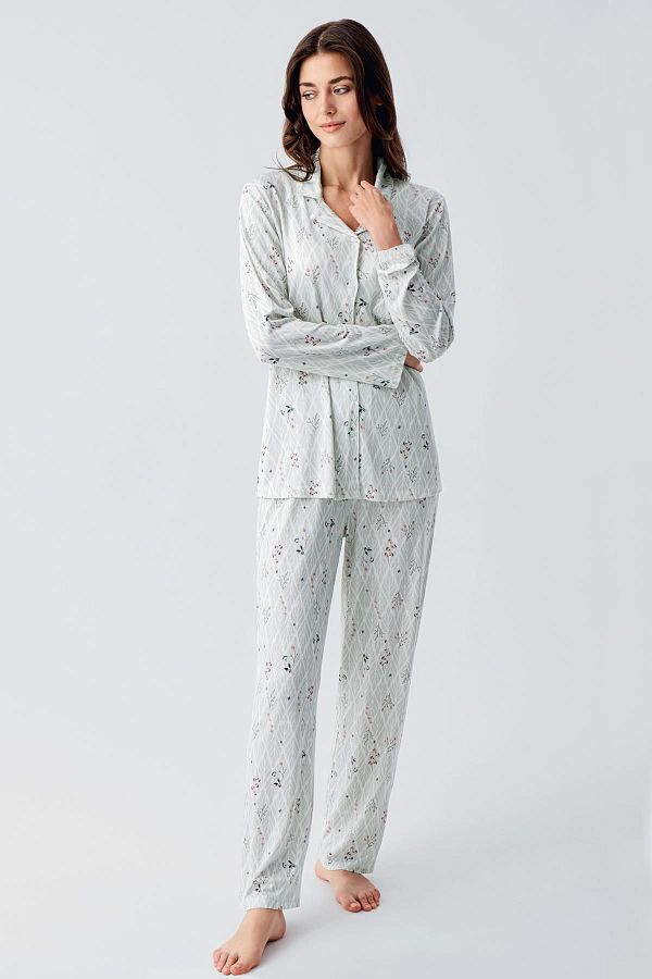 Artış-Flexible Viscose Pajama Set - Long Sleeve and Patterned Buttoned 1