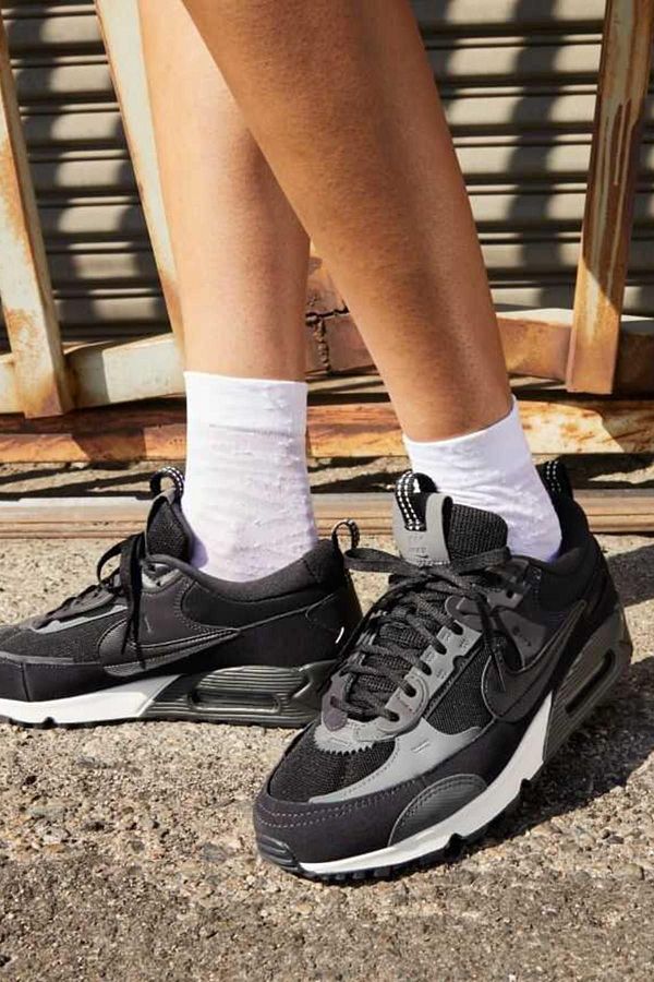 Nike genuine leather shoes hotsell