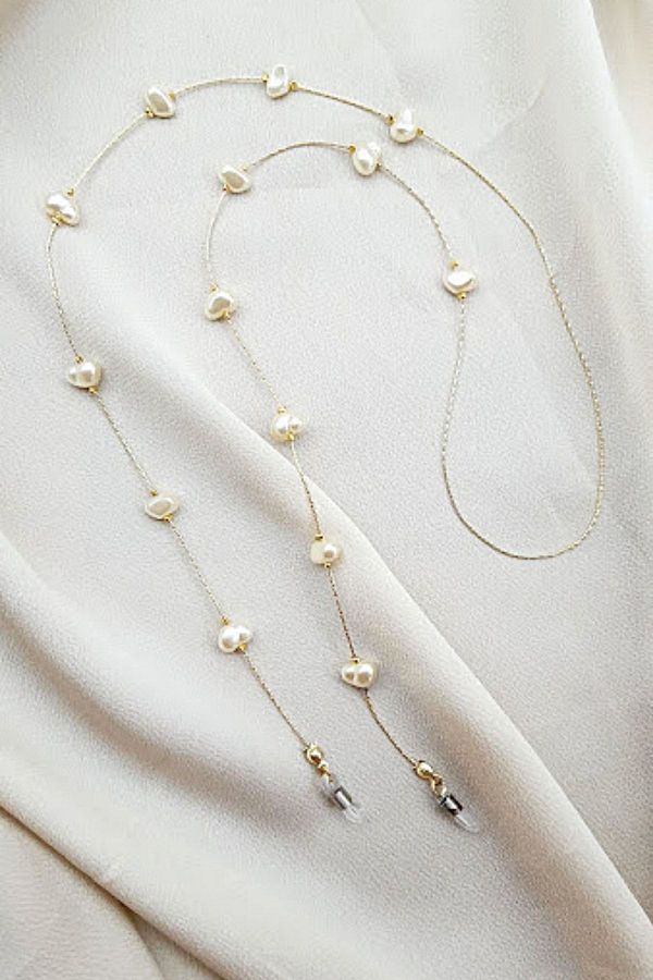 PETEK AKSESUAR-Glasses Chain Baroque Pearl 1