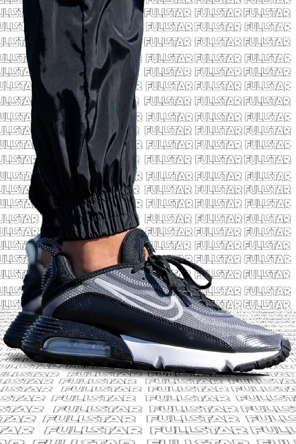 Nike Air Max 2090 Men s Black Sneakers Casual Sneakers Trendyol