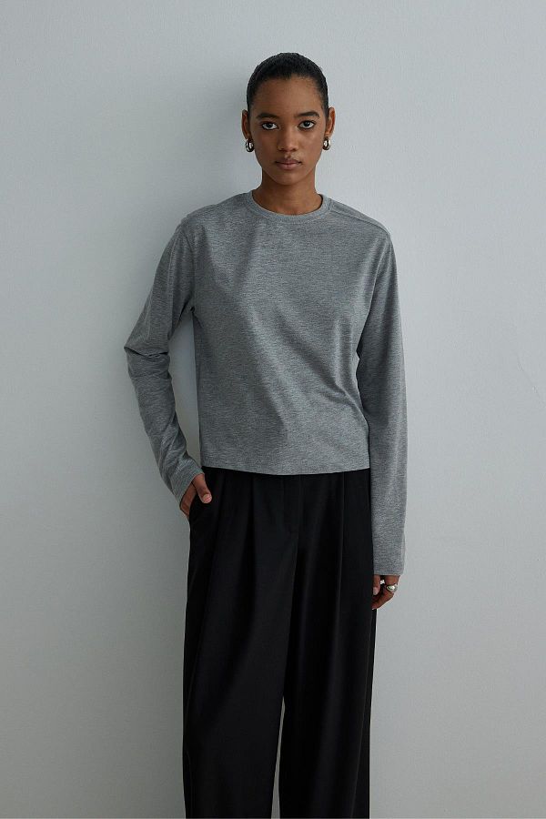Suud Collection-تي شيرت رمادي للأبد بأكمام طويلة 1