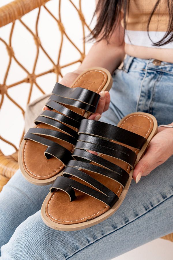 serkanseyyid-169-082 Black Orthopedic Genuine Leather Women's Slippers 1