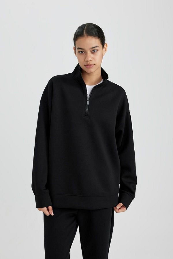 DeFacto-Passform Oversize-Fit-Sport-Sweatshirt mit hohem Kragen B7756ax24sp 1