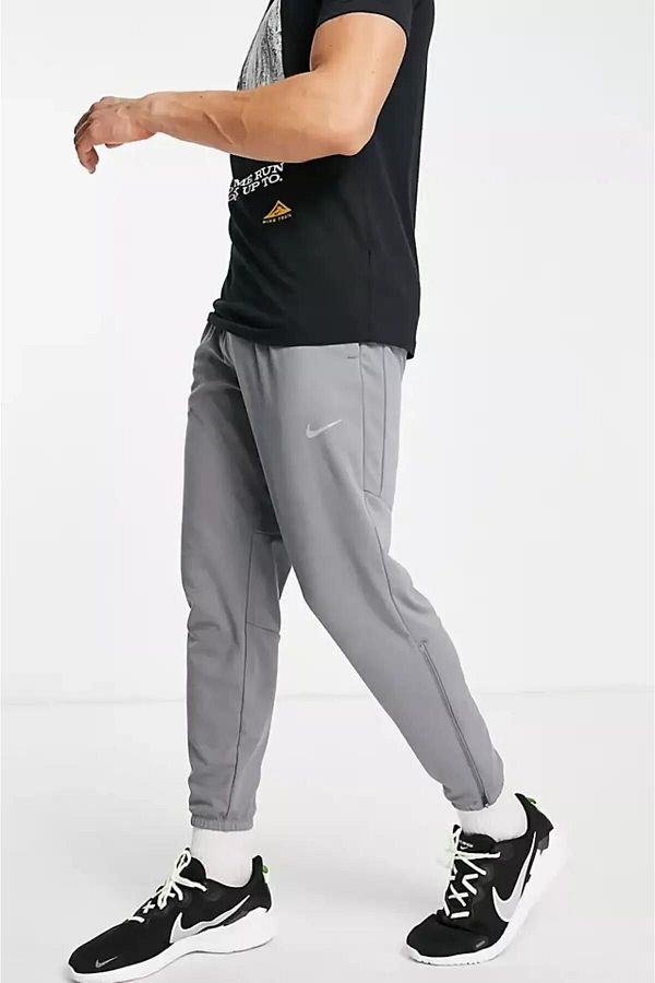 Nike thermal running top shop