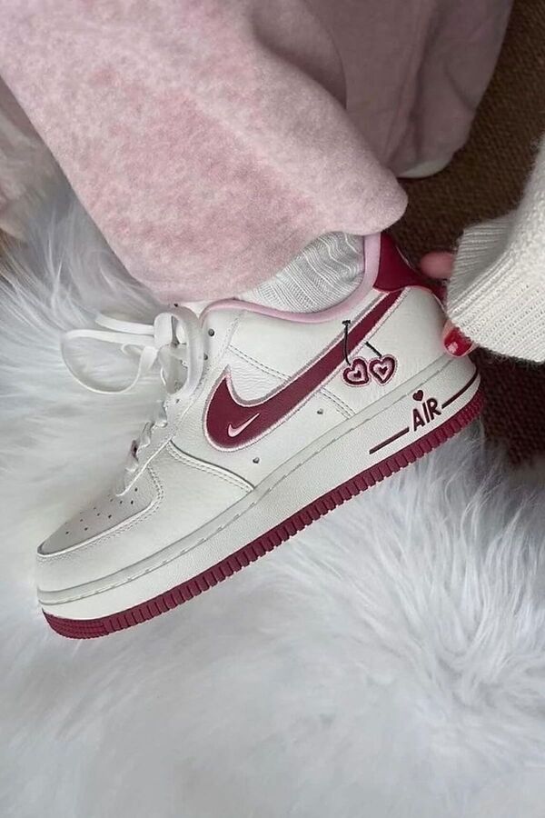 Nike Air Force 1 Low - 2023 Valentine's Day Sneaker- Trendyol