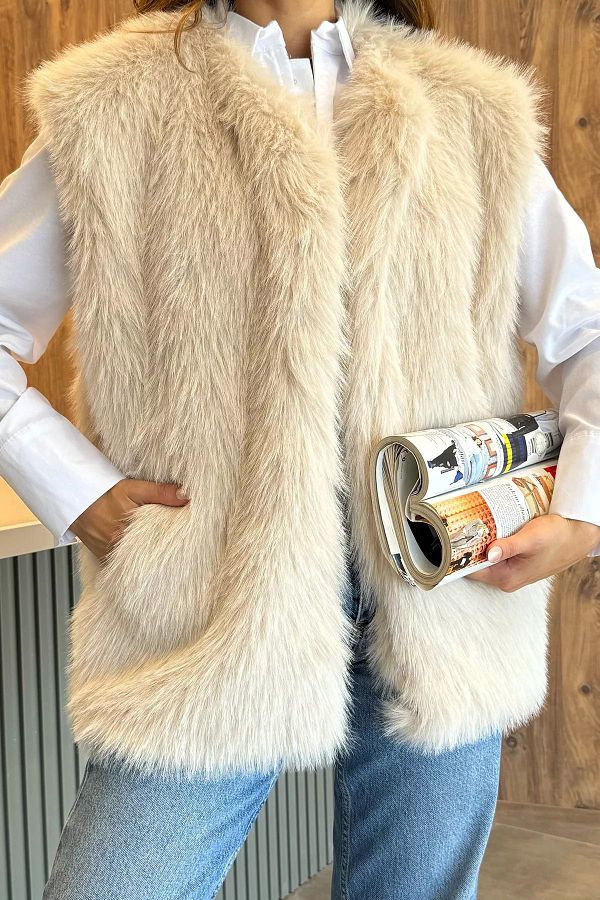 GULSEL Women s Stone Color Casual and Fur Lined Vest Trendyol