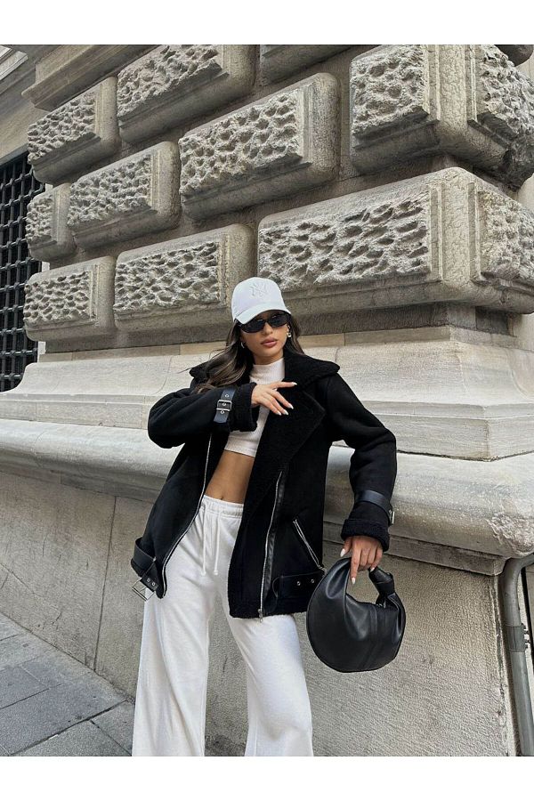 Lin Collection Black Suede Oversize Biker Coat - Furry, Belt and Zipper -  Trendyol