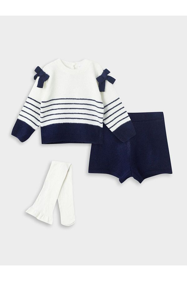 LC Waikiki-Set aus gestreiftem Strickpullover, Shorts und Strumpfhosen für Babys mit Rundhalsausschnitt 1