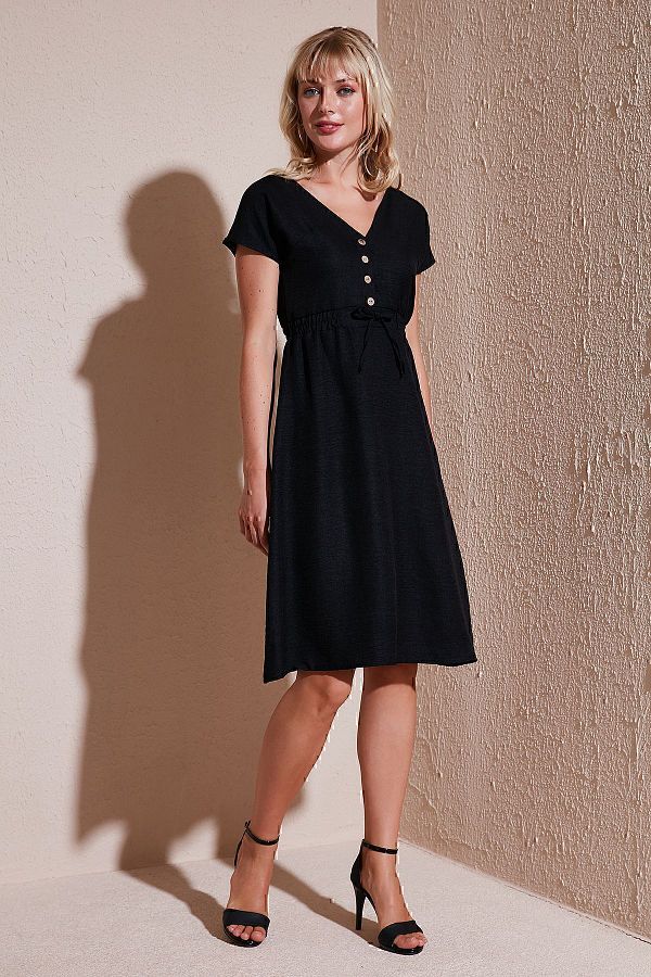 Lela-Rochie midi cu decolteu în V cu nasturi - Rochie cu mâneci scurte5865747 1