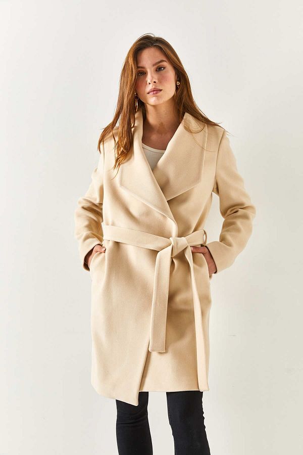 Winter white cashmere coat on sale