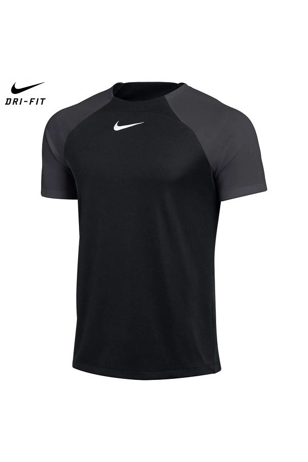 Nike training t shirts best sale