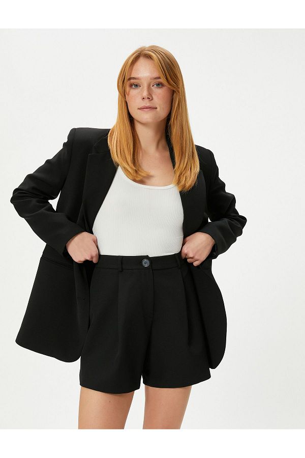 Wide leg pocket shorts top