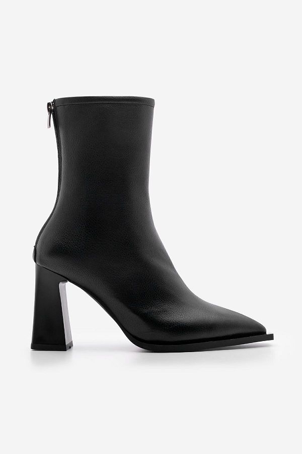 Marjin Women s Heeled Boots Pointed Toe Back Zipper Thick Heel Kikas black Trendyol