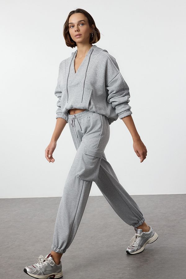 Thick gray sweatpants online
