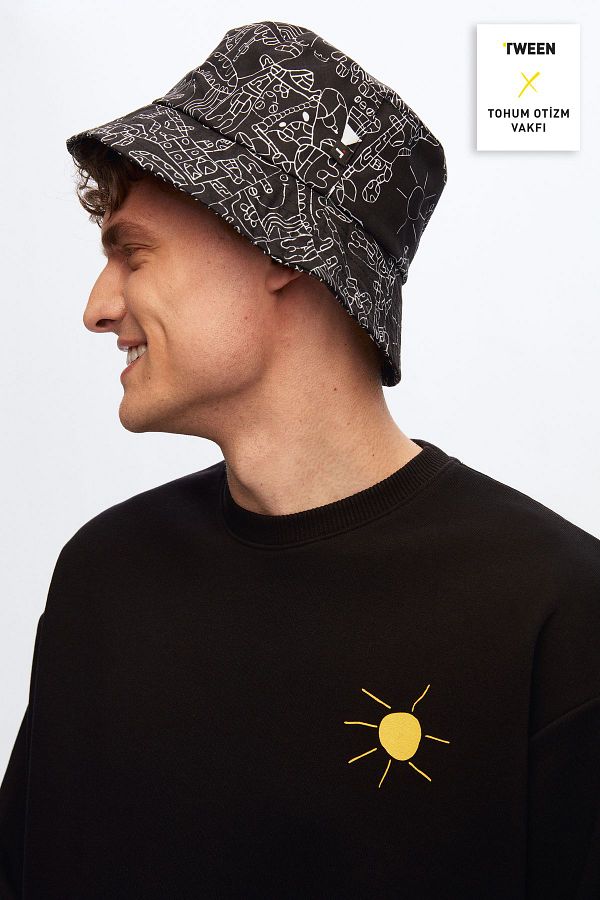Tween hats top