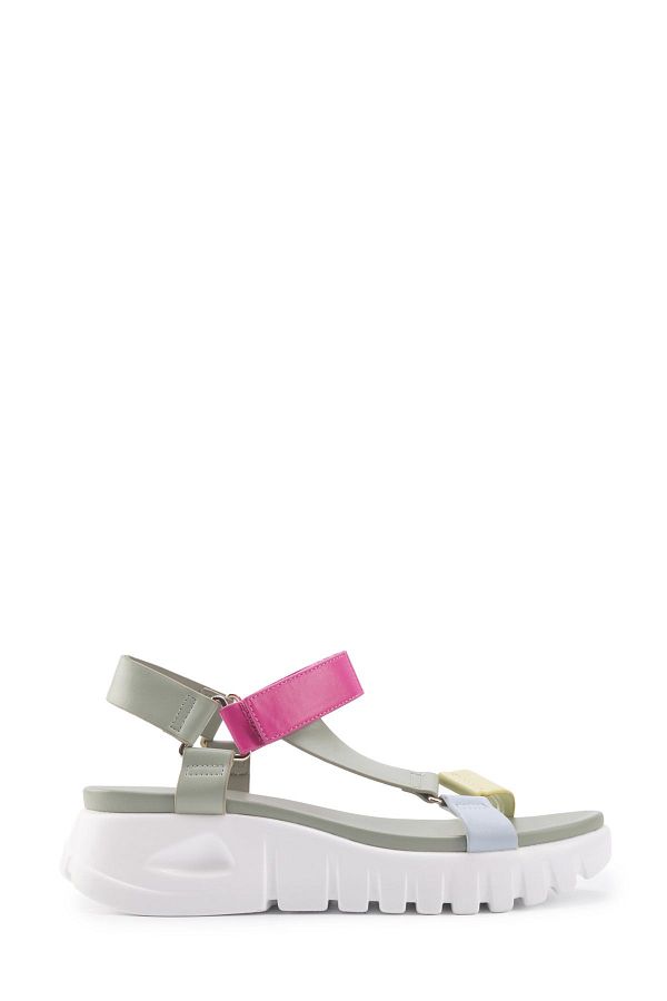 Polaris-Sandals 1