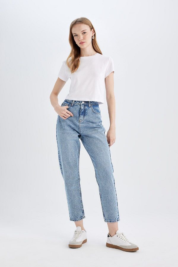 Mom fit trousers 2025