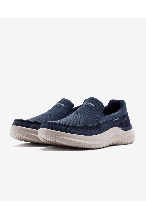 52419 skechers deals