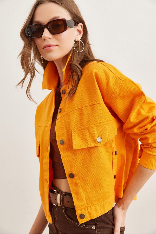 Olalook-Orangefarbene Crop-Baumwolljacke – CKT mit Taschen und Knopfdetail – 19000383 1