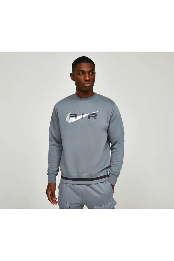 Nike graphic crew sweatshirt hot sale