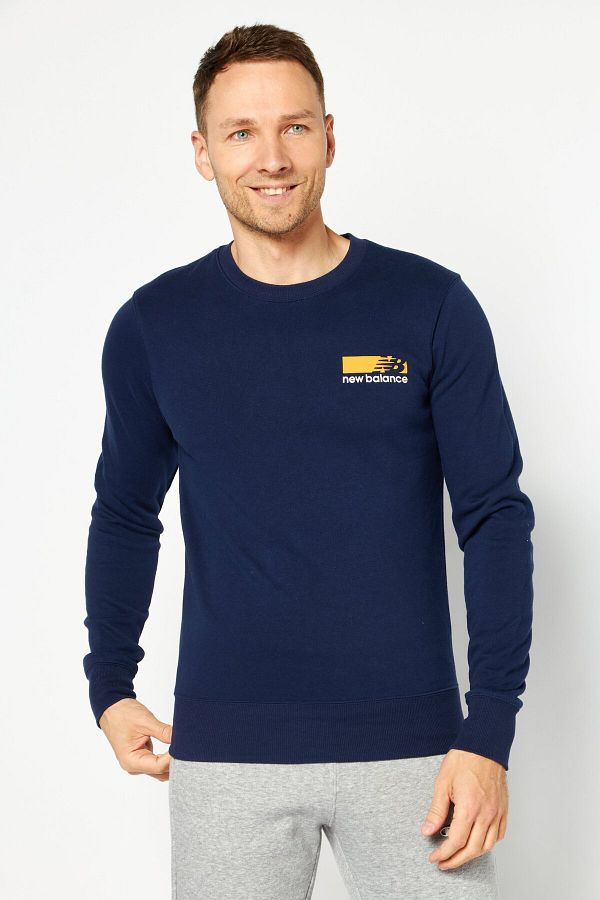 Athletic fit sweatshirt online