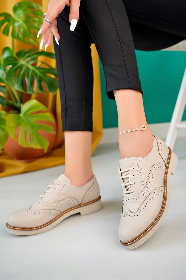 Cream oxford shoes discount