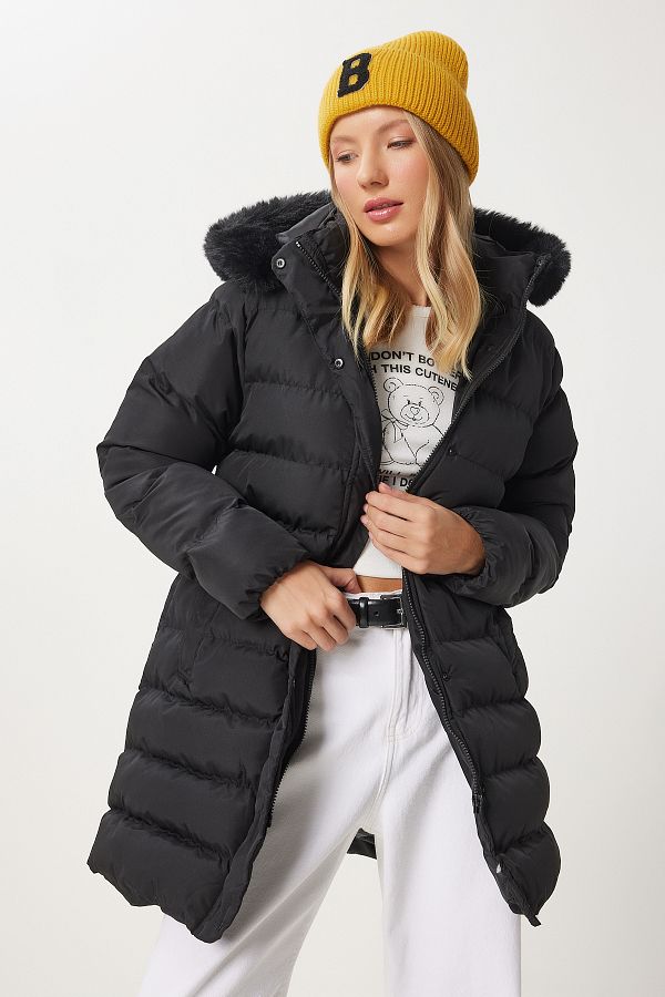 Lovely stanbul Black Puffer Jacket with Fur Hood and Belt Law0001 Trendyol