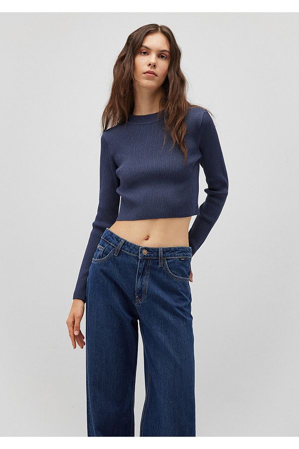 Mavi Crew Neck Navy Blue Crop Sweater Fitted Fitted Cut 1710518 70487 Trendyol