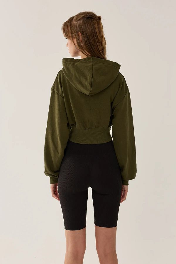 Hiccup Slim Fit Short Hoodie with Zipper Trendyol