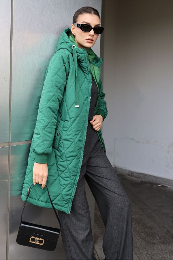 Emerald green puffer store