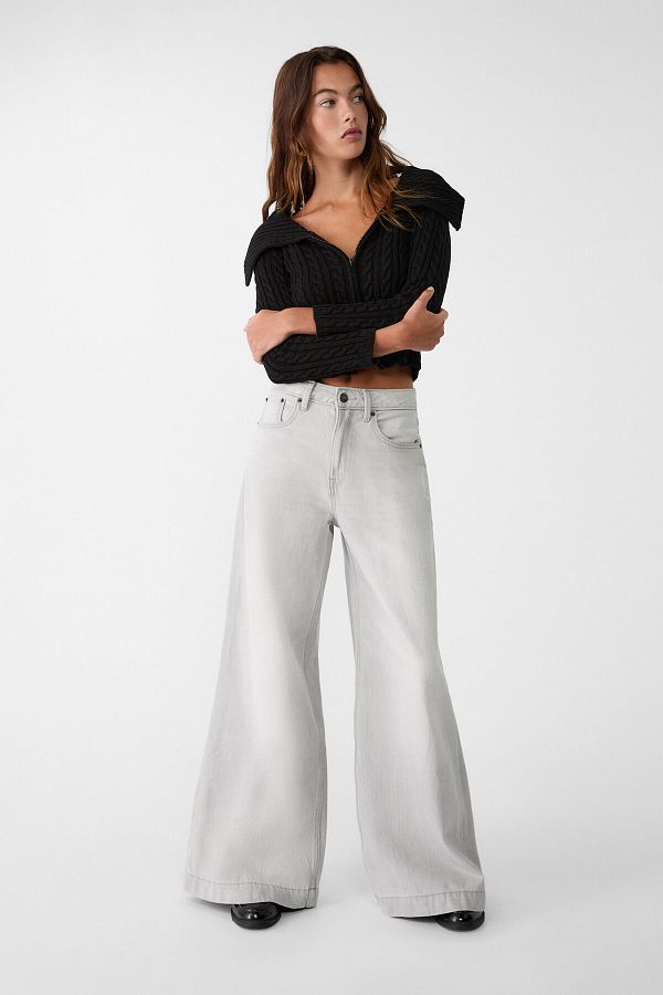 Stradivarius jeans bianchi deals