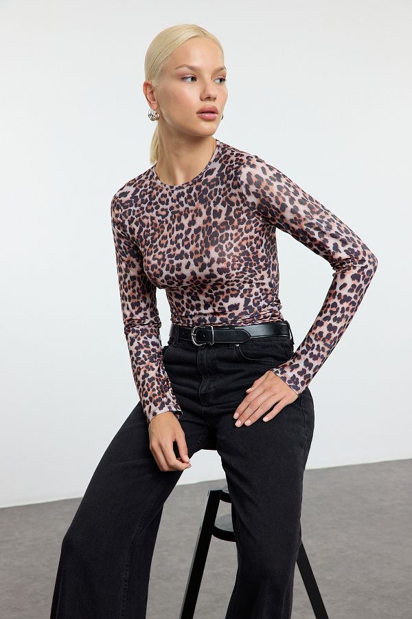 Trendyol Collection-Leopard Print Drape Knitted Blouse - Colorful, Fitted, Drawstring Detailed Twoaw25bz00259 1