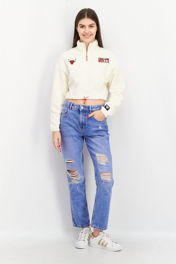 Don t Call Me Jennyfer Women Mock Neck Textured Crop Sweater Cream Trendyol