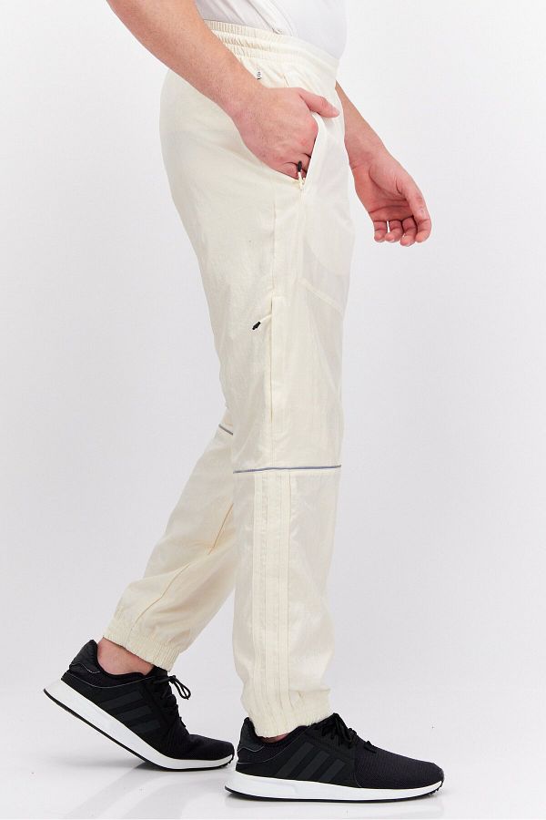 Off white training pants shop
