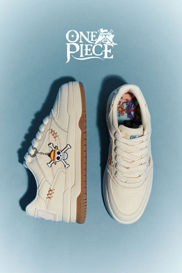 Bershka☆One pieceコラボ キーリング付き スケータースニーカー One Piece x Bershka Shoes Collaboration | TikTok