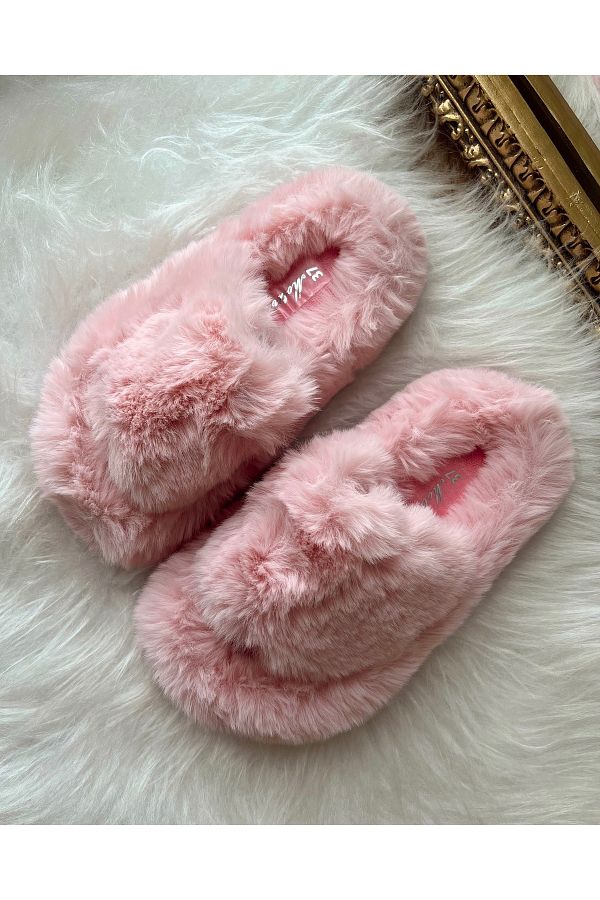 labor collection Extra Soft Furry House Slippers Trendyol