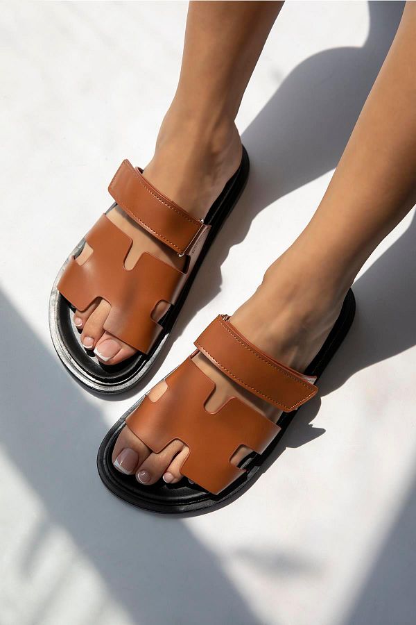 STRASWANS-Palmeira Women's Leather Slippers - Velcro Strap, Tan-Black 1