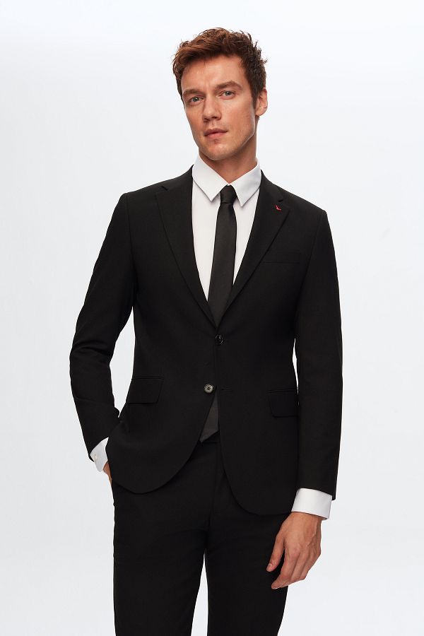D'S Damat-Czarny garnitur z kołnierzykiem slim fit i podwójną podszewką 1