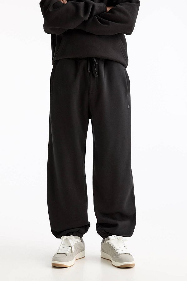 Pull Bear Jogger Pants and Sweatshirt Sweatpants Set Trendyol